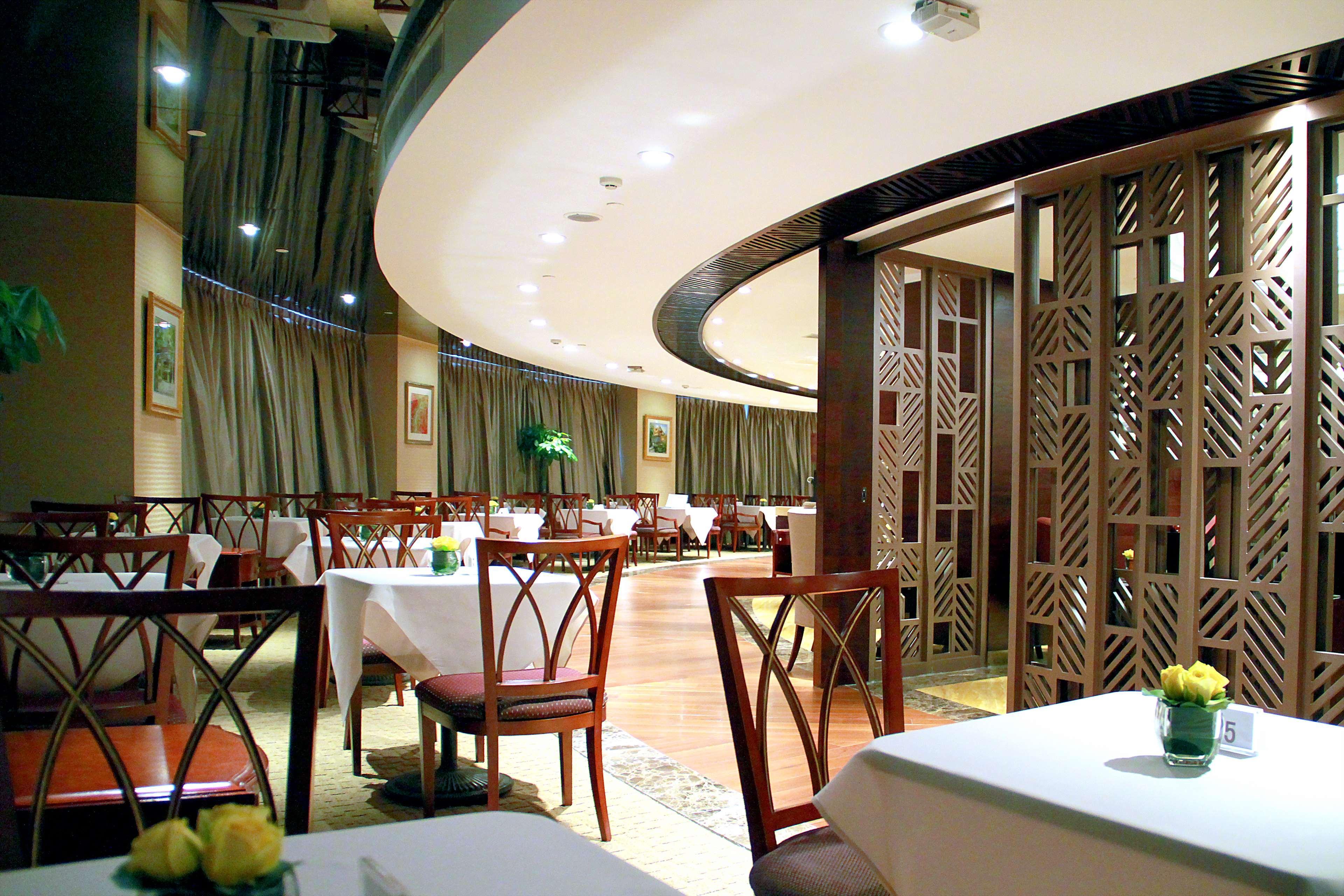 Central Hotel Shanghai - Nanjing Road Restaurant photo
