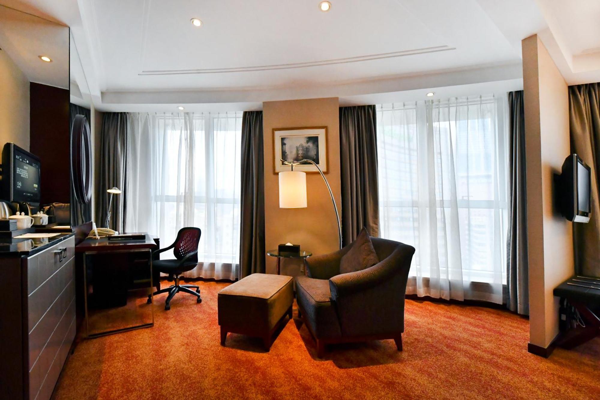 Central Hotel Shanghai - Nanjing Road Exterior photo